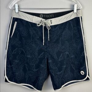 Vuori Cruise Boardshorts Ink Hydrangea Size 30 Summer Beach Vacation Men’s Short